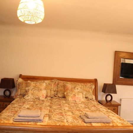 House 1905 - Self Catering Serviced Apartment Tidworth Buitenkant foto