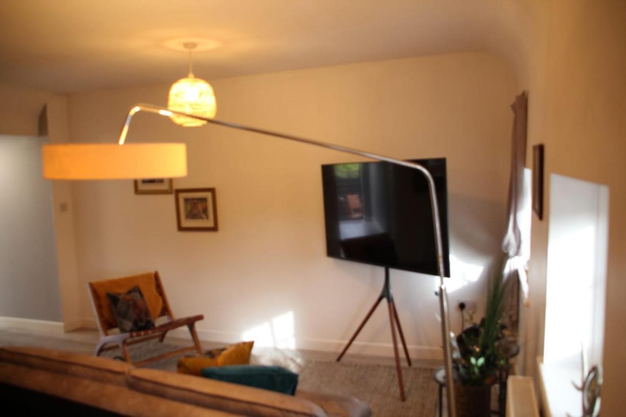 House 1905 - Self Catering Serviced Apartment Tidworth Buitenkant foto