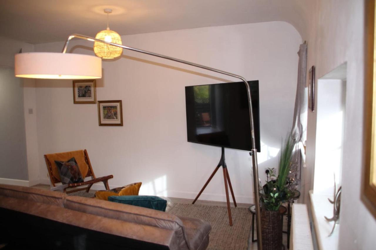 House 1905 - Self Catering Serviced Apartment Tidworth Buitenkant foto