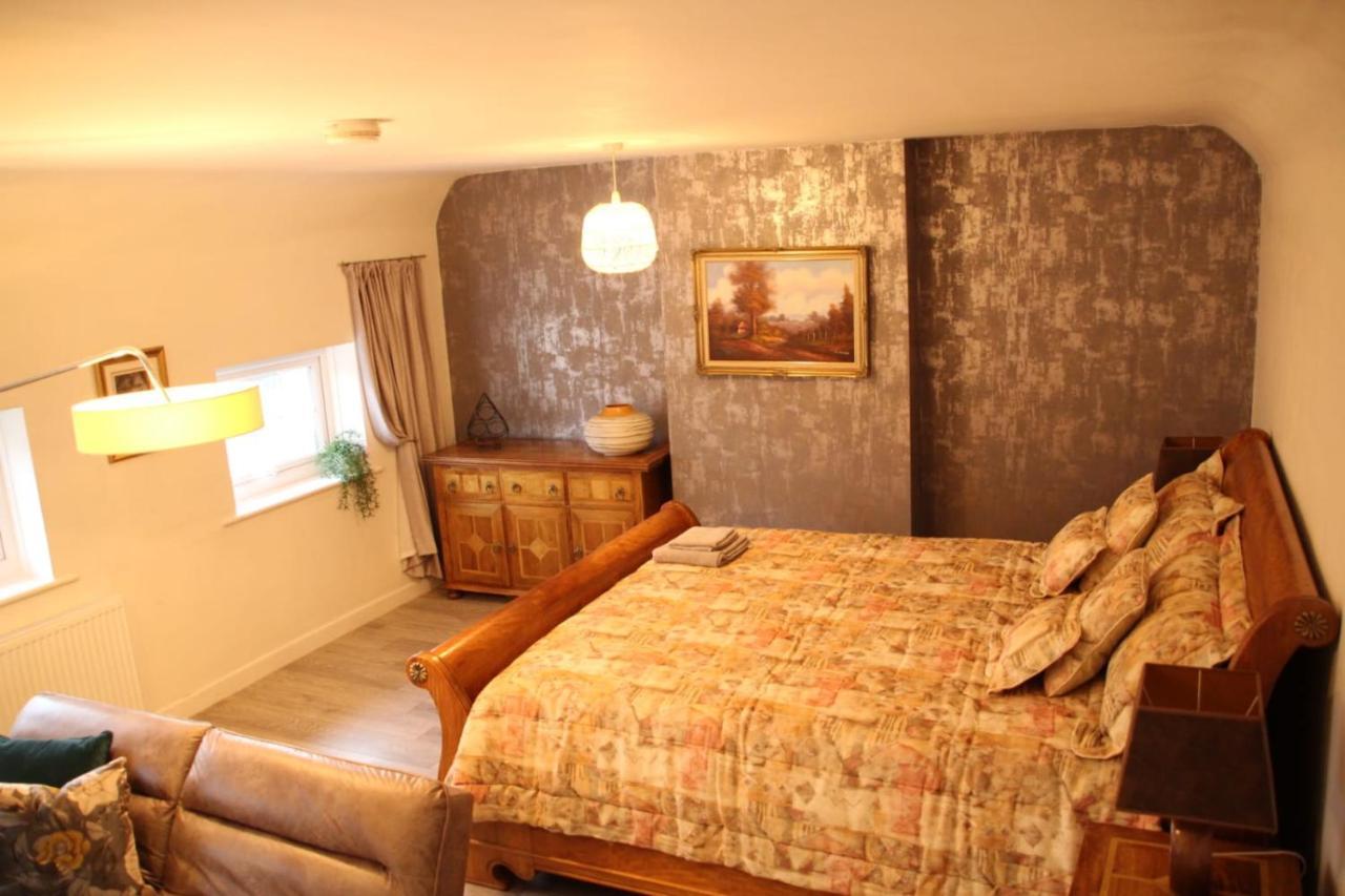 House 1905 - Self Catering Serviced Apartment Tidworth Buitenkant foto