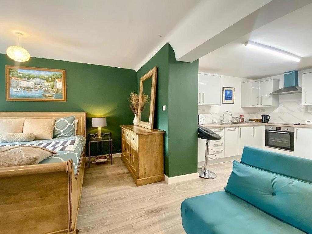 House 1905 - Self Catering Serviced Apartment Tidworth Buitenkant foto
